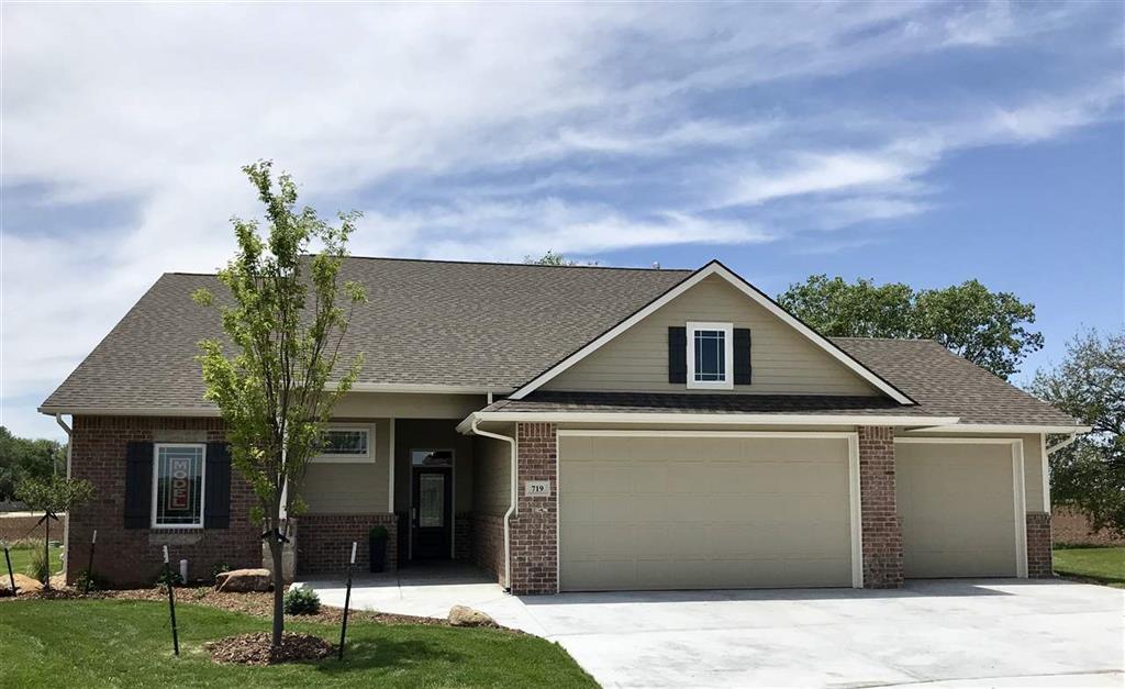 Patio Homes At Castlegate Wichita Home Development